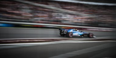 MELBOURNE, AUSTRALIA - Mart 07 2026: Tayland 'dan Alexander Albon Avustralya' nın Melbourne kentindeki Albert Park 'ta düzenlenen 2026 Avustralya Grand Prix elemeleri sırasında Atlassian Williams F1 Team FW48 sürmektedir.