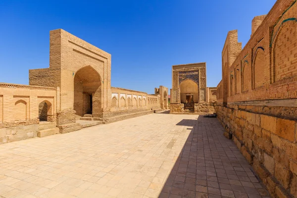 Сity of the dead. Memorial complex, necropolis Chor-Bakr in Bukhara, Uzbekistan. UNESCO world Heritage — Stock Photo, Image