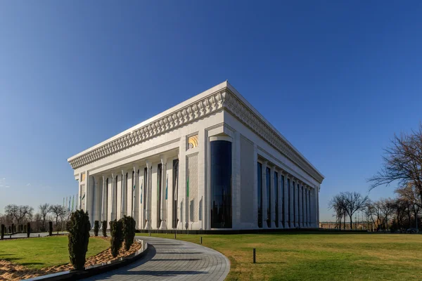 랜드마크 포럼의 궁전, 우즈베키스탄 타슈켄트 센터 — 스톡 사진