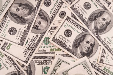 100 dolar faturaları.