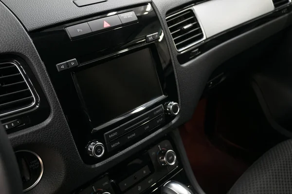 Multimedia Screen Modern Car Interior Detail View Drivers Seat — Stock Photo, Image