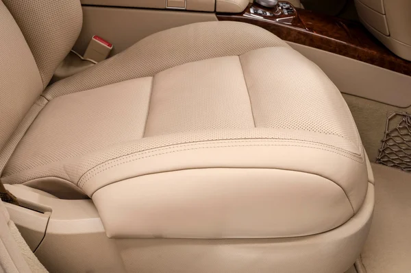 Front leather seat of car. — Stock Photo, Image