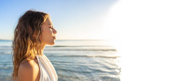 Profile Portrait Young Beautiful Caucasian Blond Woman Closed Eyes White — Stock Photo, Image