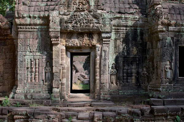 Beautiful Stone Door Prohm Temple Building Angkor Wat Heritage Site — Stock Photo, Image