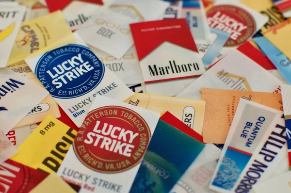 Cadro Ticino Switzerland 28Th November 2020 Cigarettes Tags Flat Lay — Stock Photo, Image