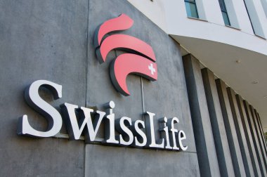 St. Gallen, İsviçre - 14 Nisan 2021 İsviçre Yaşam logosu. İsviçre Hayatı İsviçre 'nin en büyük sigorta şirketidir ve Avrupa' nın önde gelen kapsamlı yaşam ve finans hizmetleri sağlayıcılarından biridir.