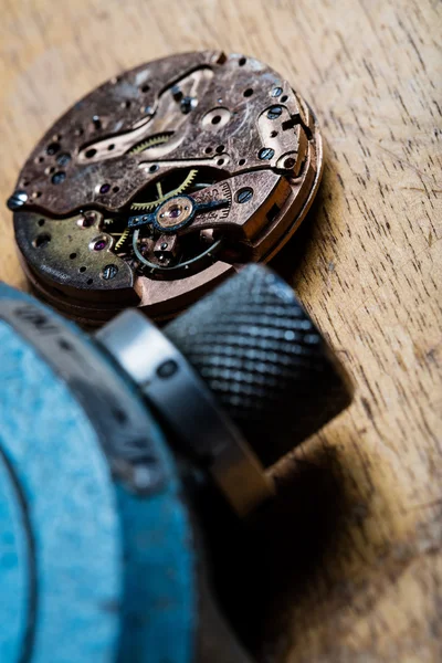 Closeup of pocket watch mechanism and clockworks — Stok fotoğraf