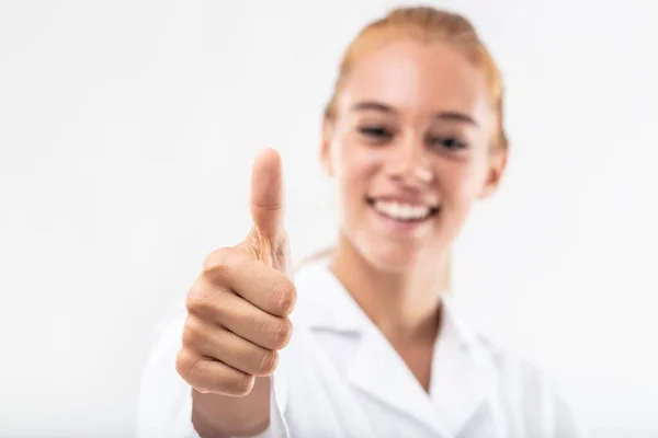 Glückliche Junge Frau Die Eine Geste Des Erfolgs Der Zustimmung — Stockfoto