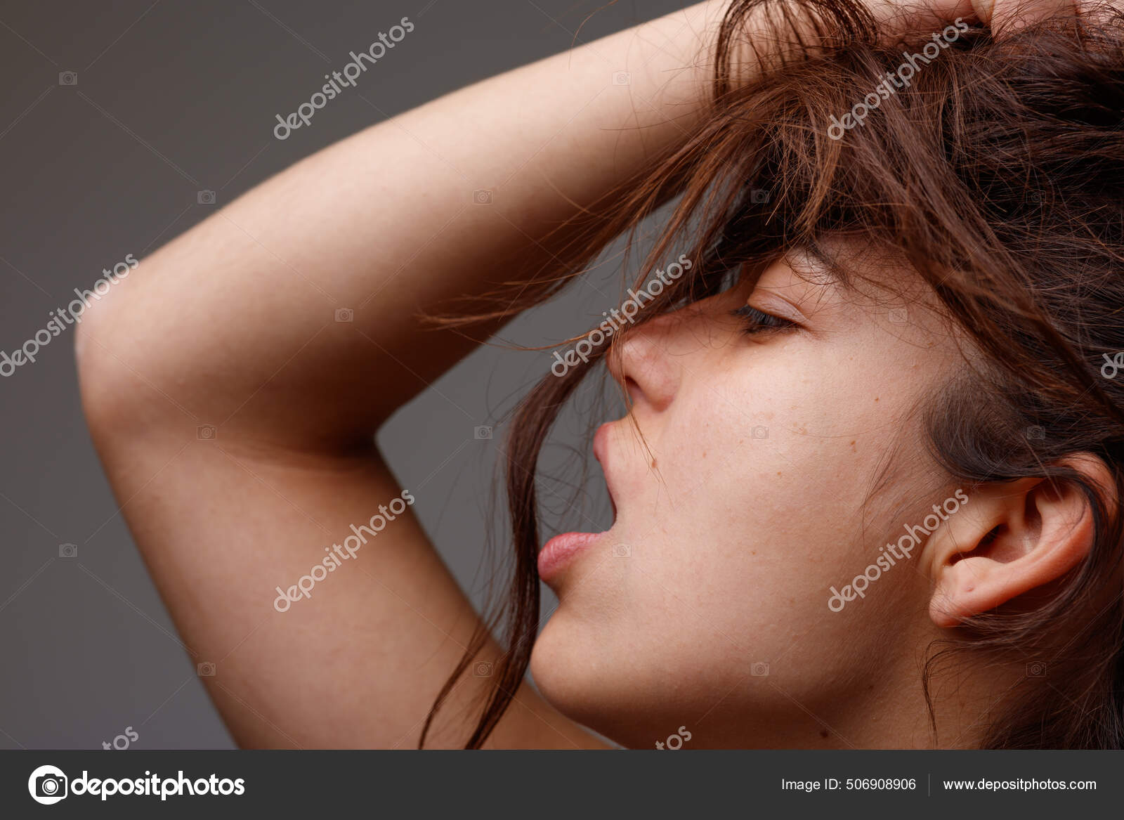 Rus porno qiz cums bir oqim