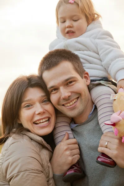 Ehi, non essere così felice e guardami — Foto Stock