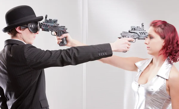 Weird couple have to kill each other — Stock Photo, Image