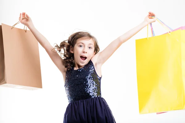 Felice ragazza shopping con borse — Foto Stock