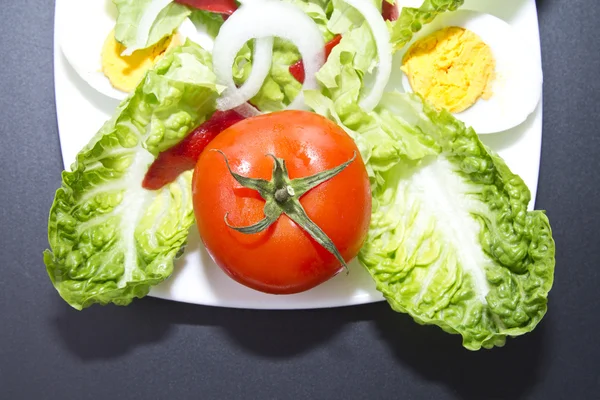 gemide salata tabağı