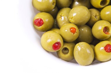 kırmızı biber dolma zeytin