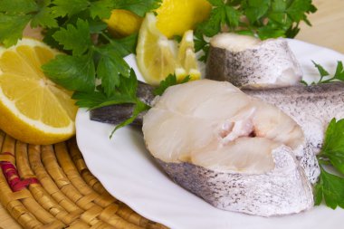 ahşap arka plan üzerinde taze hake