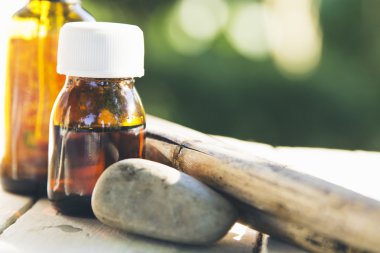 ahşap spa ve vücut masaj havlu üzerine yağlıboya