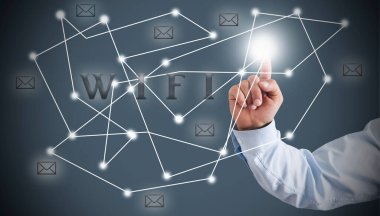 İşadamı şebekenin yapısına parmak basıyor. ağ kavramı