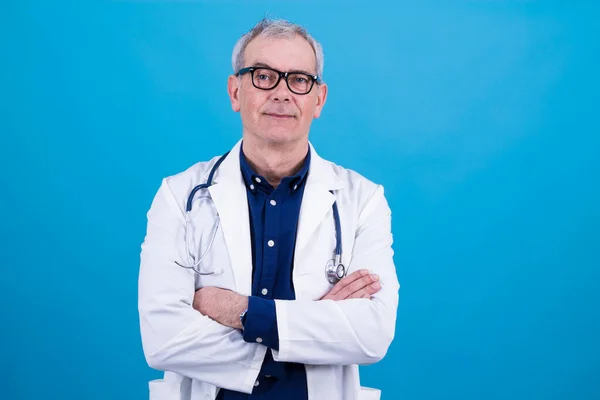 Retrato Del Médico Con Gafas Estetoscopio — Foto de Stock