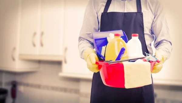 Hombre Con Productos Limpieza Desinfección —  Fotos de Stock