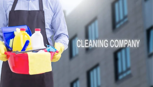 Άνθρωπος Προϊόντα Καθαρισμού Και Απολύμανσης Έννοια Της Εταιρείας Καθαρισμού — Φωτογραφία Αρχείου