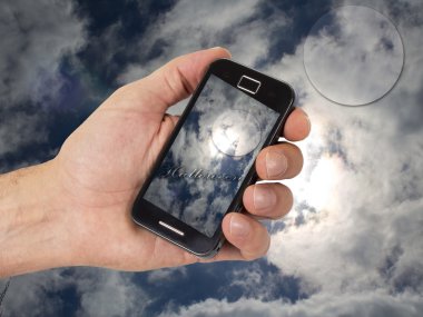 Cadılar Bayramı gecesi--dan hareket eden gördüm