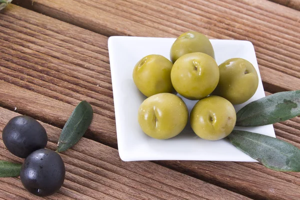 Olives et huile — Photo