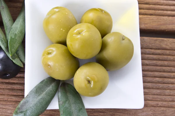 Olives et huile — Photo