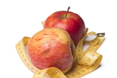 Meyve ve arka plan ile şerit metre