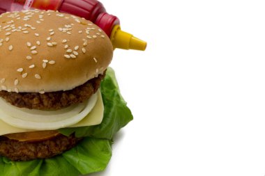 İzole lezzetli hamburger