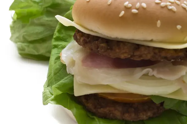 Deliciosas y jugosas hamburguesas —  Fotos de Stock