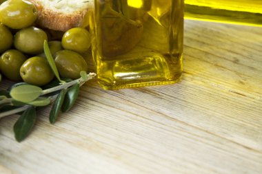Doğal zeytinyağı