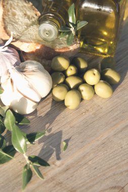 komutunuz üzerinde doğal zeytin