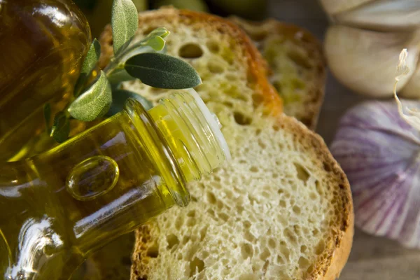 Aceite de oliva natural — Foto de Stock