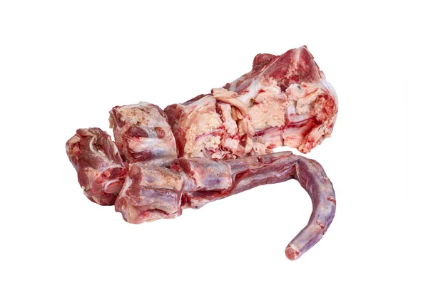 整条新鲜的生牛肉尾巴被切碎 在白色背景下隔离开来 — 图库照片