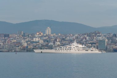 Vigo limanındaki 