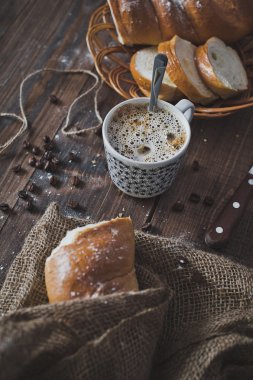 Bir fincan kahve ile bir sopa 5101.