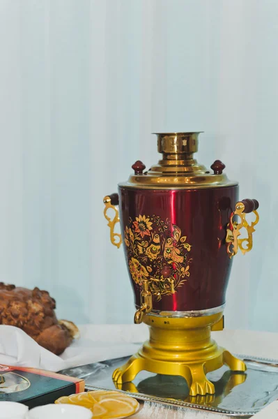 Red samovar for tea 5188. — Stock Photo, Image