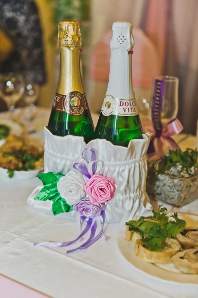 Mesa festiva com bebidas 5637 . — Fotografia de Stock