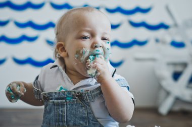 Çocuk tatlılar 5586 kaplıydı.