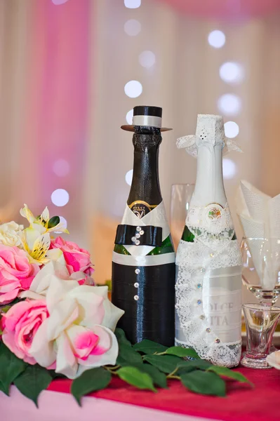 Champagne i kostym 907. — Stockfoto