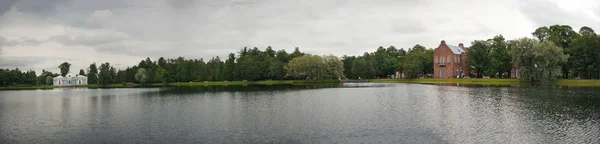 Lake panorama in Catherine Park 1166. — Stock Photo, Image