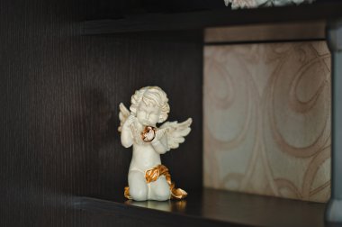 Bir melek 1264 figürü.