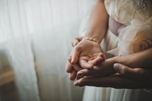 Exchange of wedding rings 1341. — Stock Photo, Image