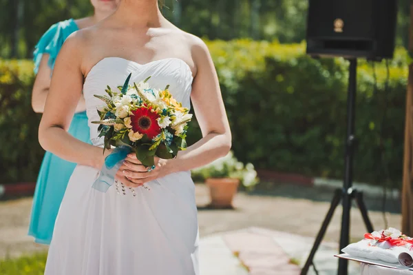 A menina com um monte de flores 1613 . — Fotografia de Stock