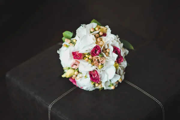 Bouquet on a stool 1634. — Stock Photo, Image