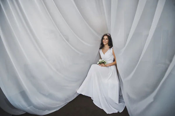 The girl in a curtain 1974. — Stock Photo, Image