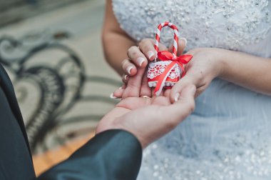 Kilit asmak için gelenek 2477 düğün.