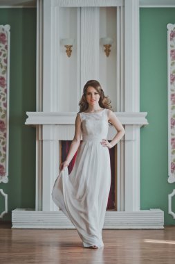 Genç gelin iyi gelinlik 2690.