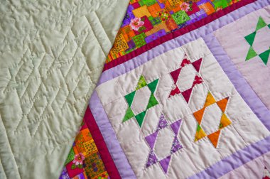 Childrens scrappy blanket of handwork 2991.