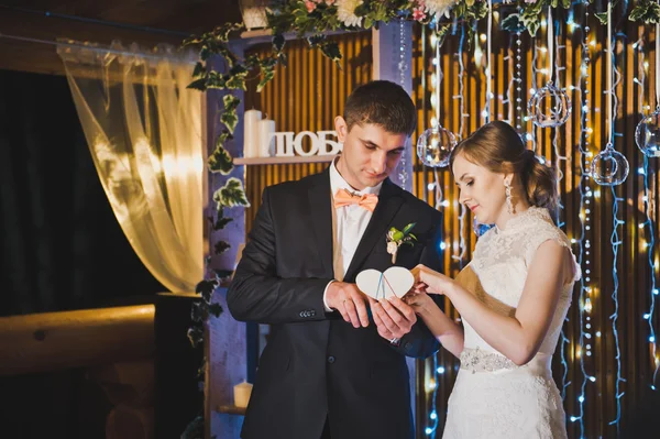 Noite brasoveana recém-casados 4098 . — Fotografia de Stock